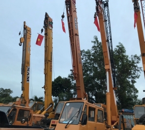 HÌNH ẢNH XE CẨU 