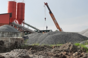THI CÔNG LẮP TRẠM TRỘN TẠI MỎ CÀY BẾN TRE 